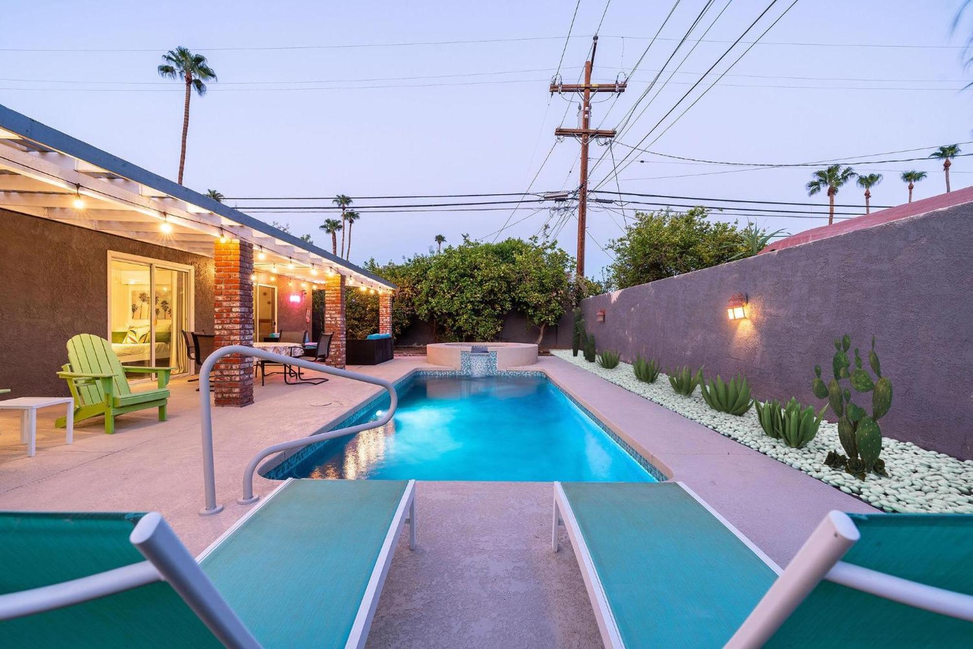 Sunny Days Ahead - Your Private Palm Springs Getaway Villa Eksteriør billede